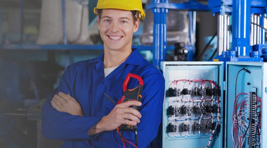 Professional panel upgrade  breaker replacement schaumburg il services in Schaumburg - Schaumburg Panel Upgrade Pros